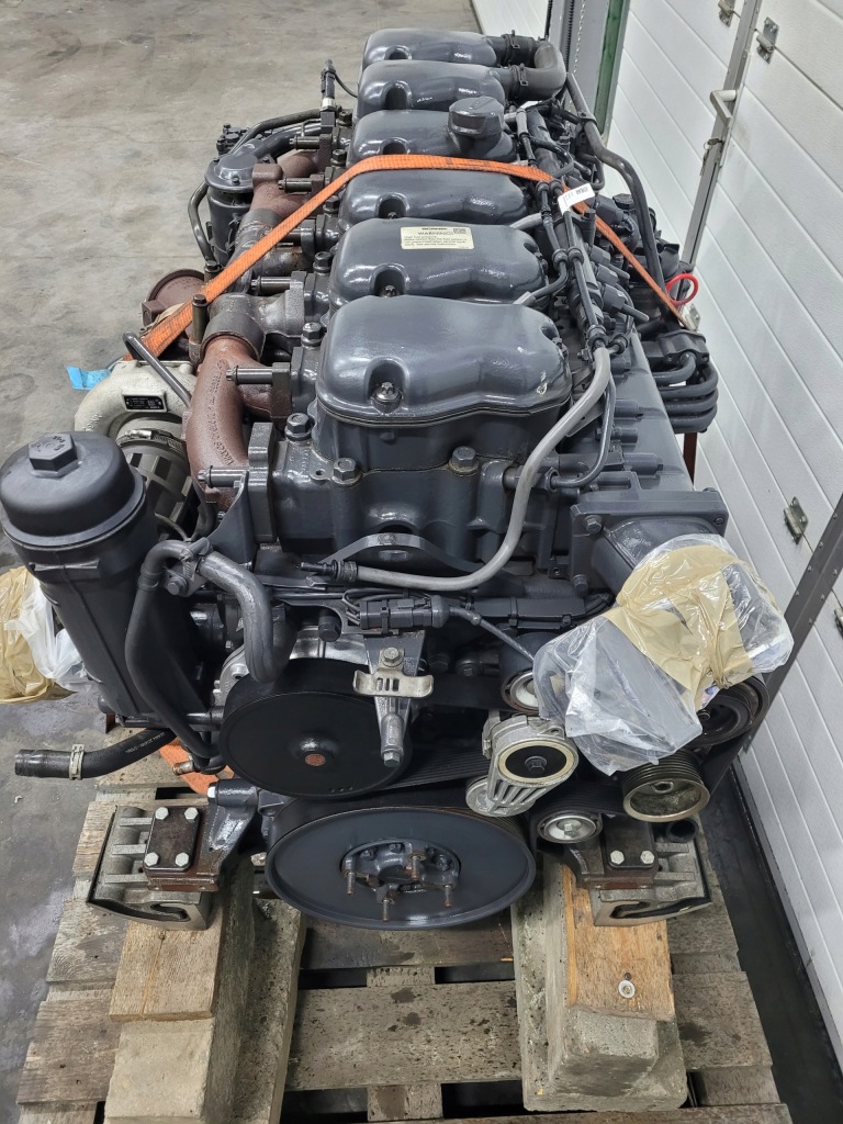 Двигатель scania r 450 dc13 148 ntg новая : turbo сцепление насос воды генератор Недорого