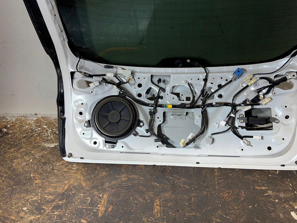 фото №11, Lexus nx 2016 задняя крышка багажника багажника