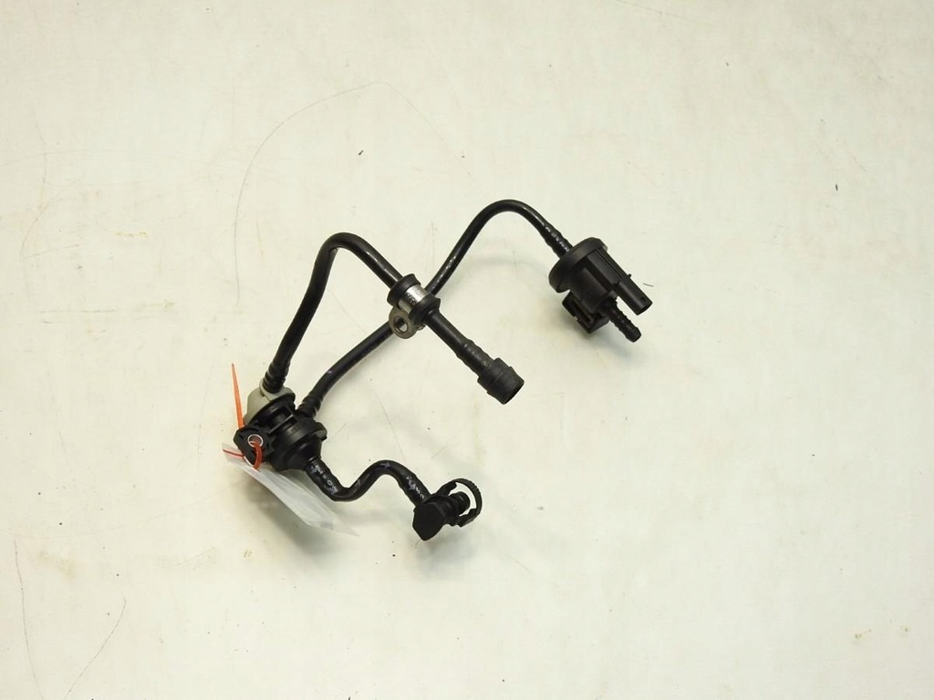 фото №8, Шланг клапан вакуумa skoda superb ii 1.8 tsi 06h906517b