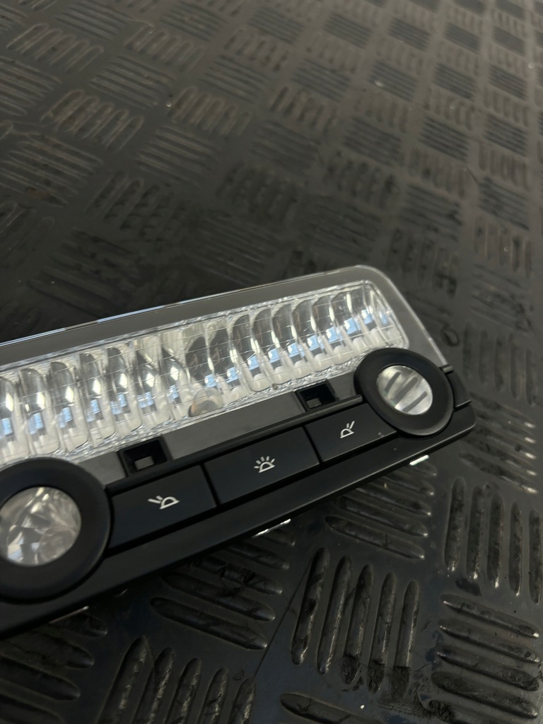 фото №4, Bmw f01 f10 f11 лампа освещение салона 9163699