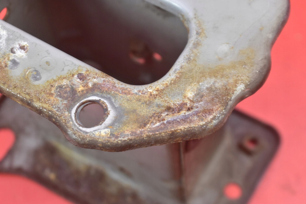 фото №8, Зона деформации отбойник правый перед kia ceed 1 i 07-10