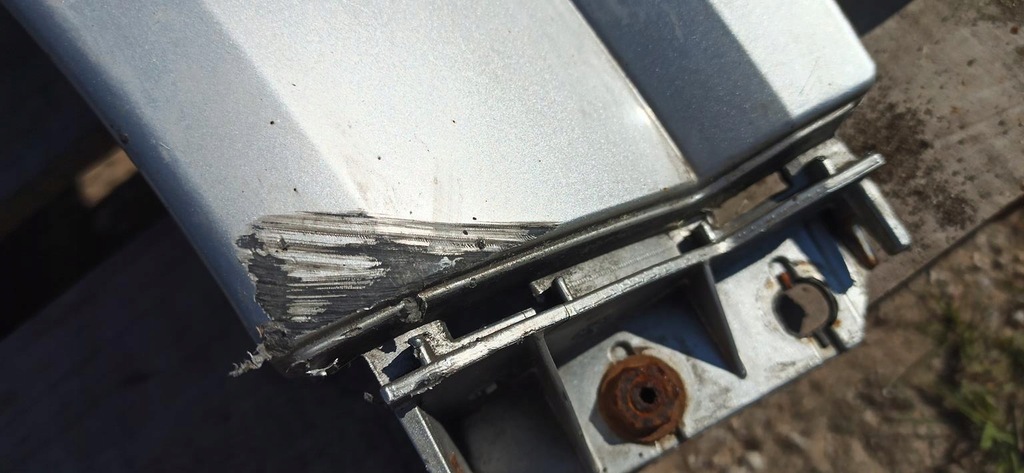 фото №6, Крила лівий / правий audi a2 сріблястий ly7w