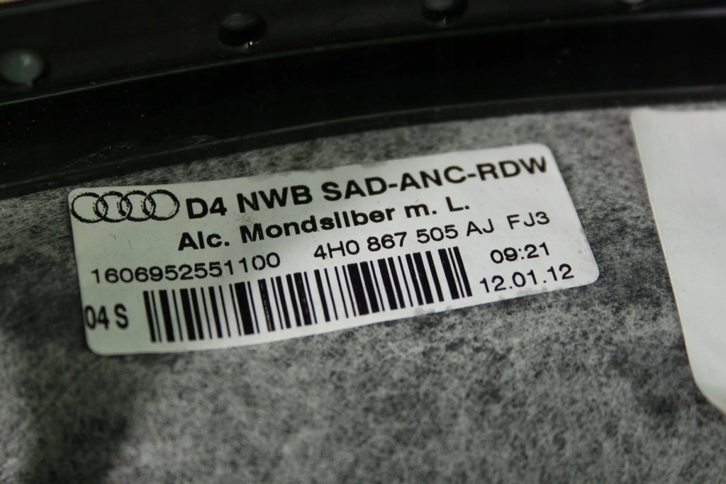 фото №8, Audi a8 s8 d4 4h 2012 потолок