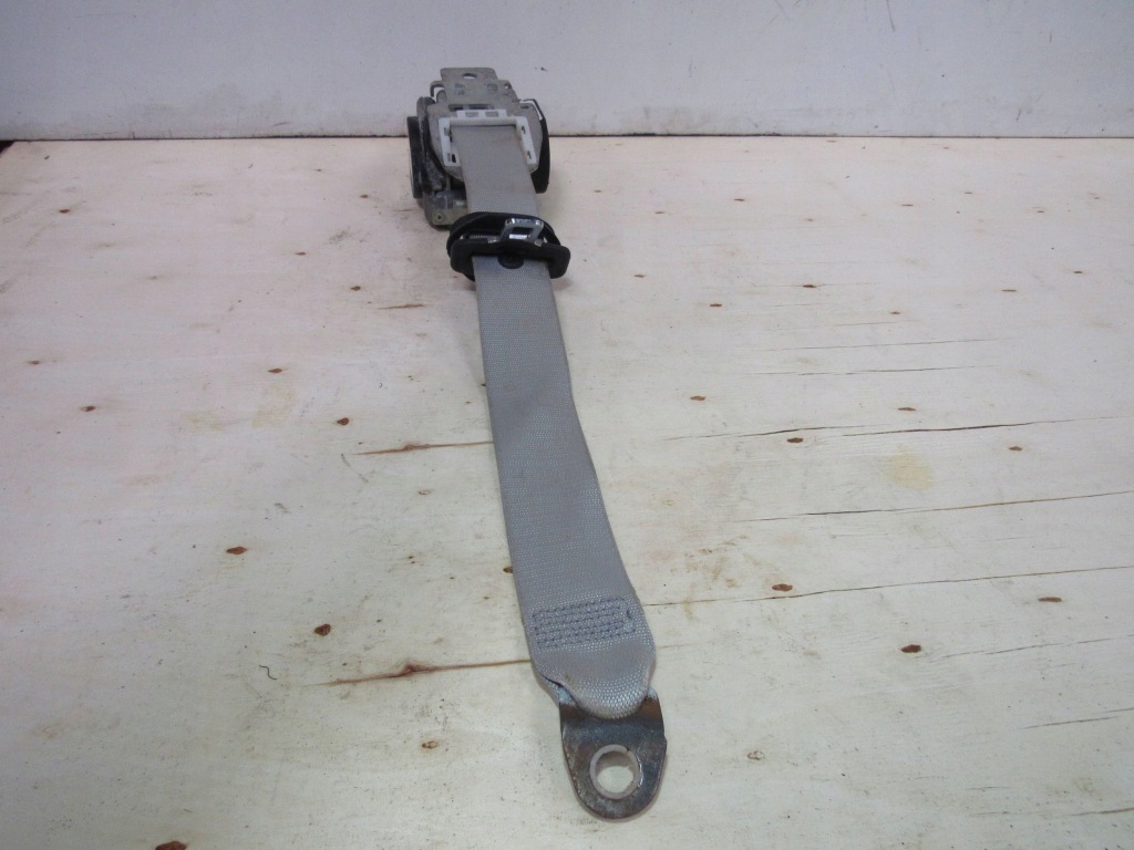 Mercedes ml gl w166 166 ремінь безпеки правий задній задній 1668601486 в Україні