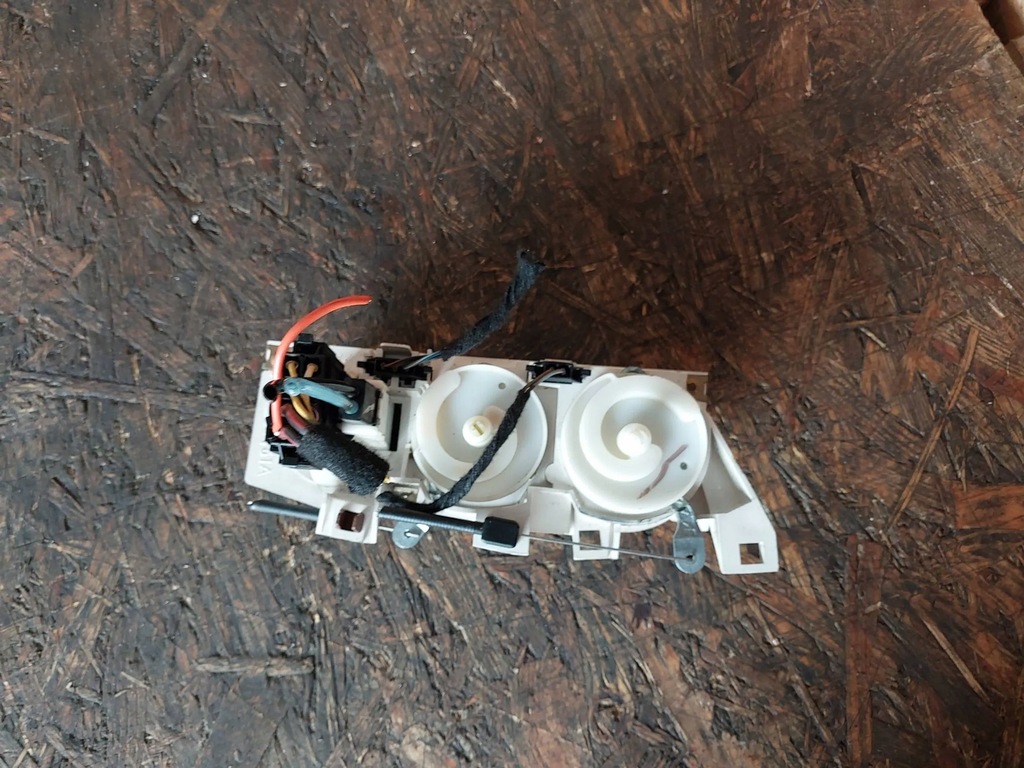 фото №7, Панель обдув кондиціонера ford galaxy 95nw18d451a