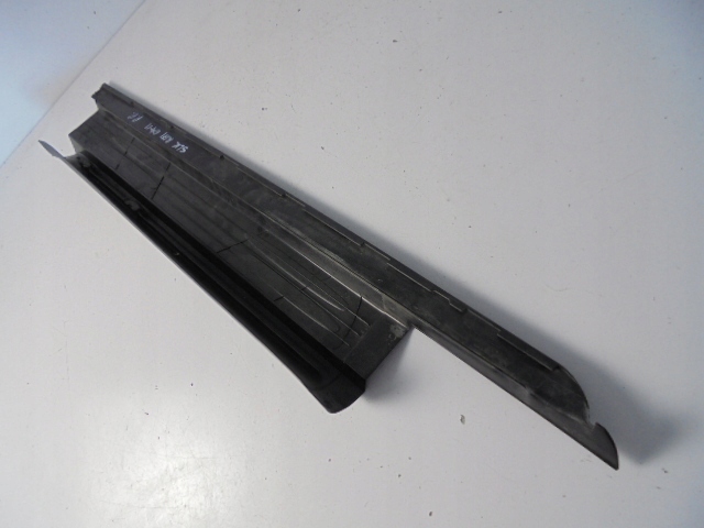 фото №3, Mercedes-benz оригінальний номер 1716800235 молдинг накладка поріг