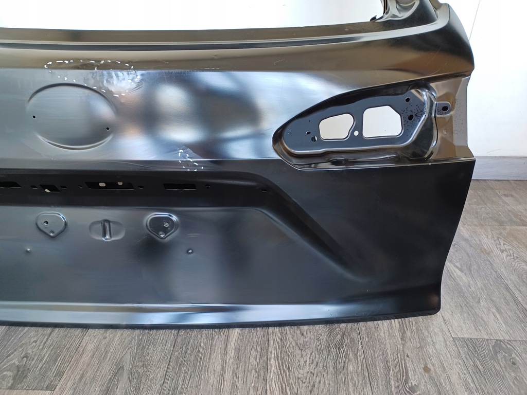 фото №12, Крышка багажника задняя задняя --- toyota corolla cross --- nowa оригинальная