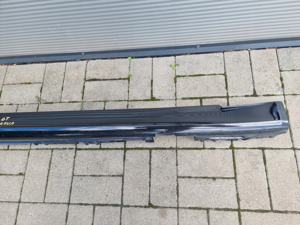 фото №6, Audi e-tron gt 4j3 поріг молдинг поріг права 4j3853856