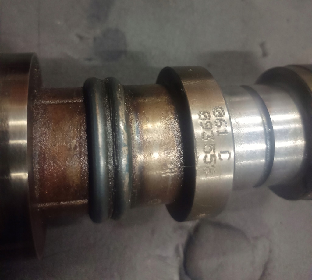 фото №5, Вал распределительного вала jeep grand cherokee 4.7