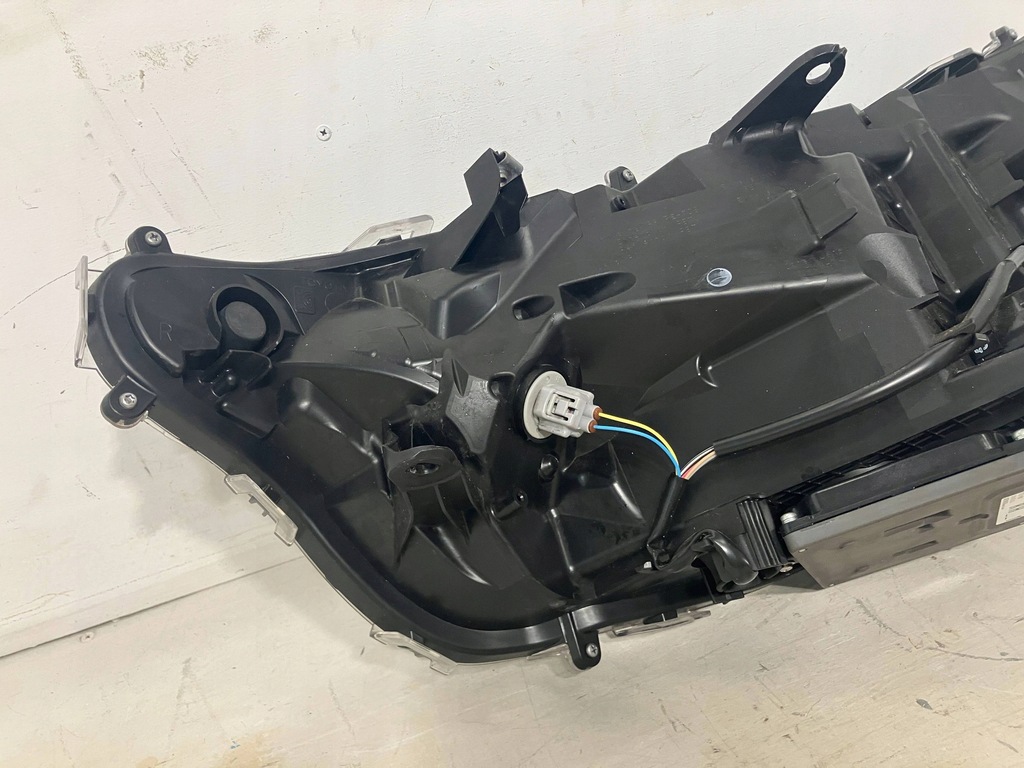 фото №11, Rav4 v лампа передняя правая перед правый bez линзы led модуль комплектная