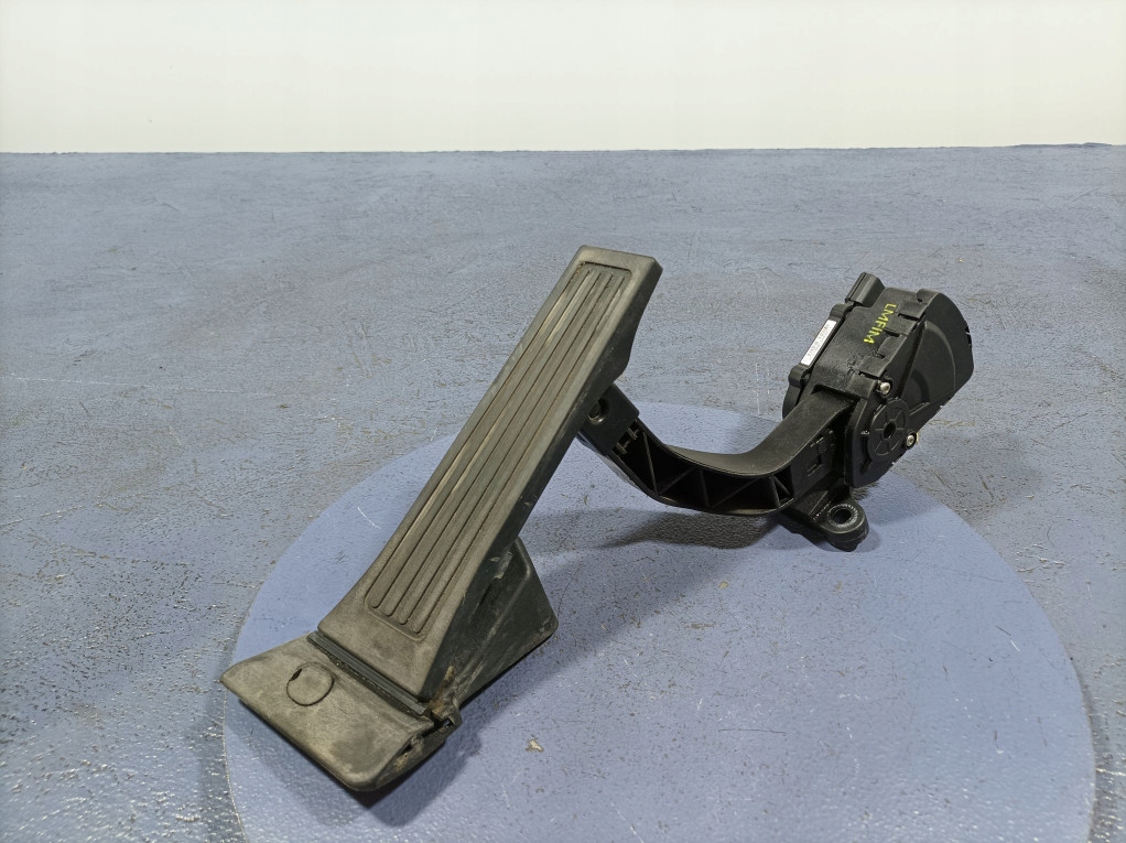 фото №1, Kia sportage iii педаль газу dh327272s000