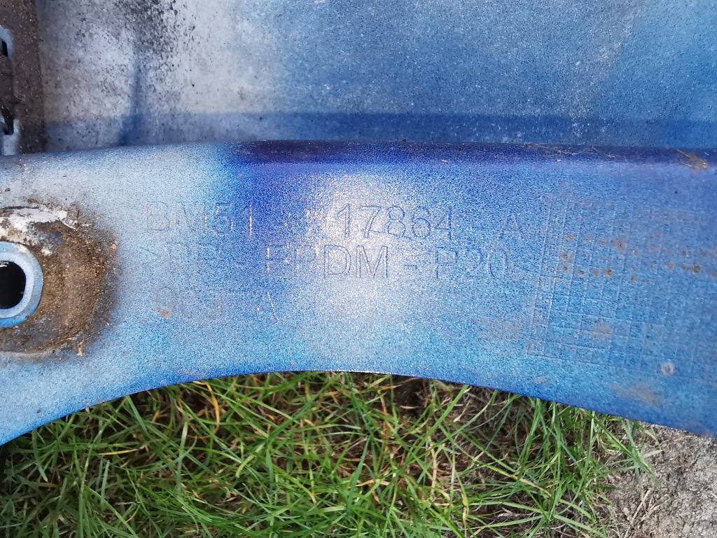 Бампер задній задній ford focus kombi mk3 pdc Недорого