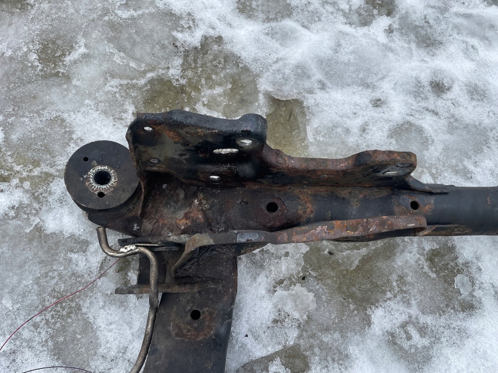 фото №7, Audi s6 4.2 v8 c5 подрамник подрамник подрамник задняя задние