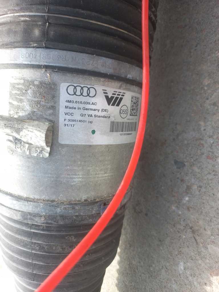 фото №6, Audi q7 3.0 15- поворотний кулак важіль амортизатор лівий