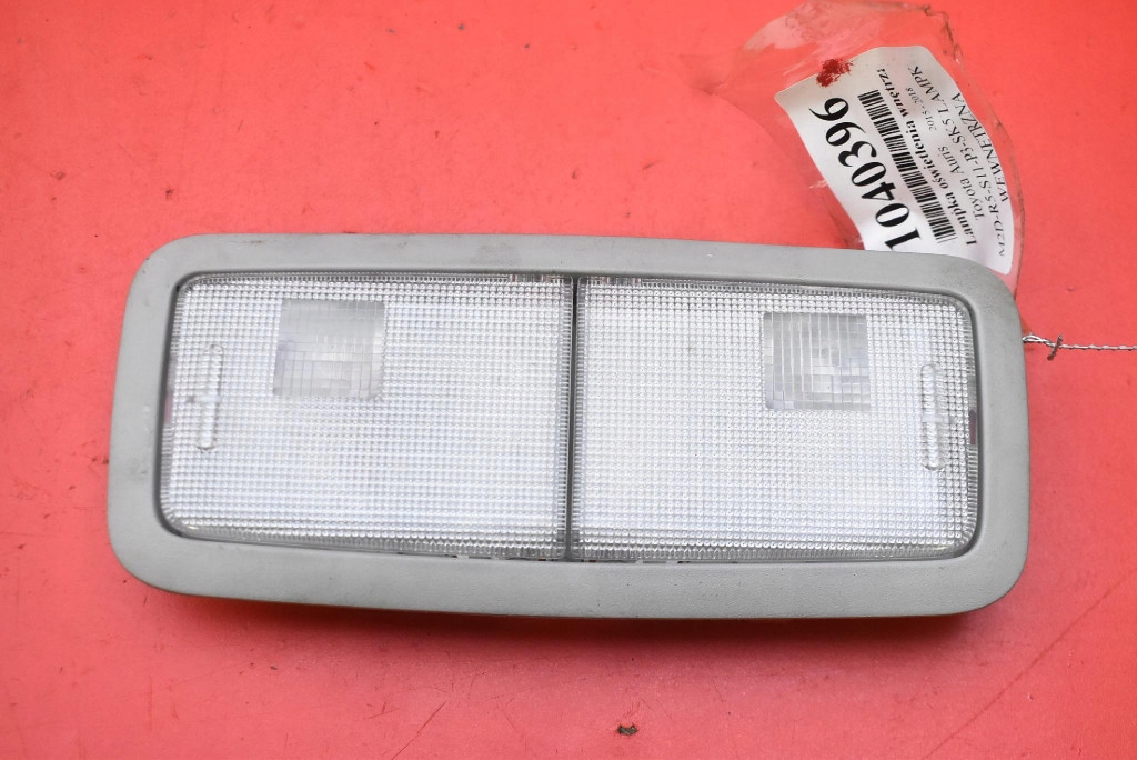 фото №1, Лампа освітлення салону задня 81250-05030 toyota auris 2 ii lift 15-18