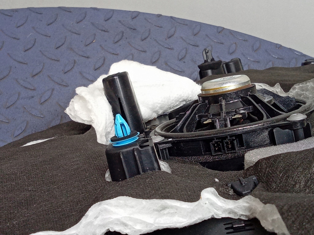 фото №5, Bmw 4 g22 оббивка обшивка задня правий задній