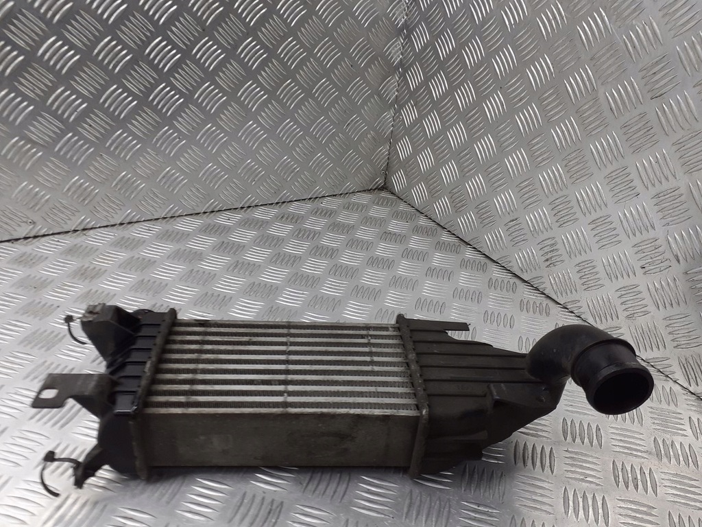 фото №1, Интеркулер opel astra h 1.7 cdti