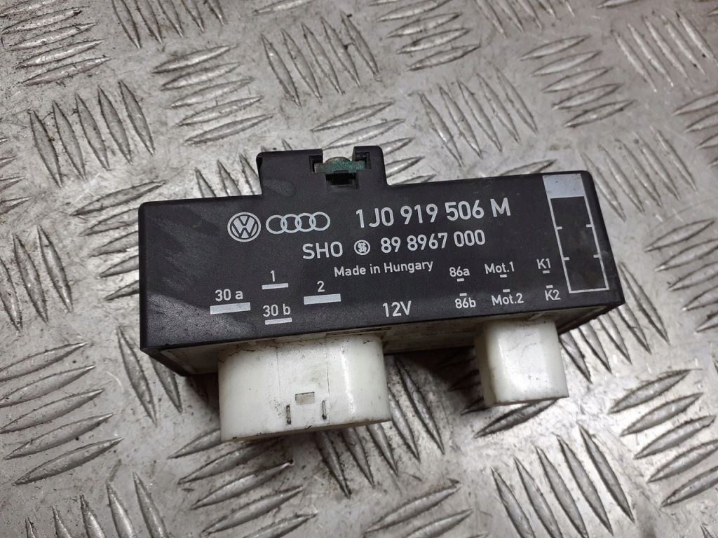 фото №1, Модуль вентиляторов vw polo iv 1.2 1j0919506m