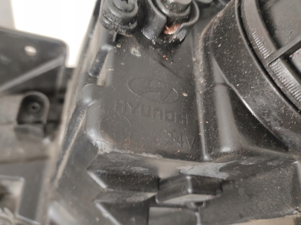 фото №10, Hyundai elantra 6 vi lift 18- лампа права передня