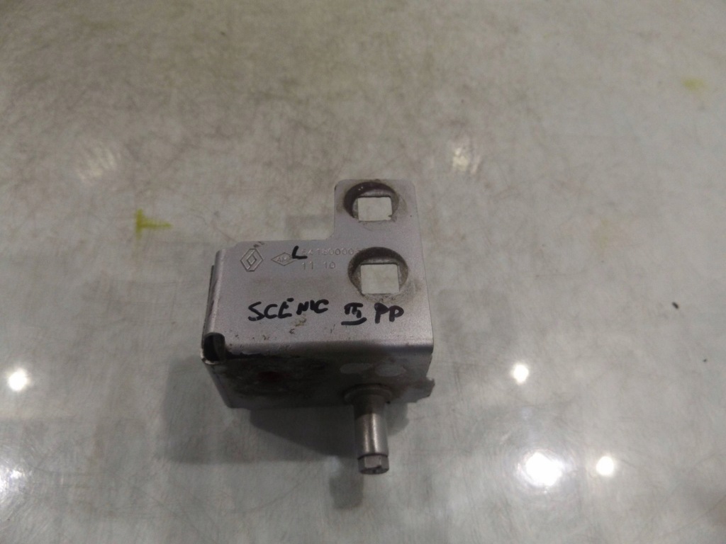 фото №1, Scenic iii кронштейн поперечина правий перед