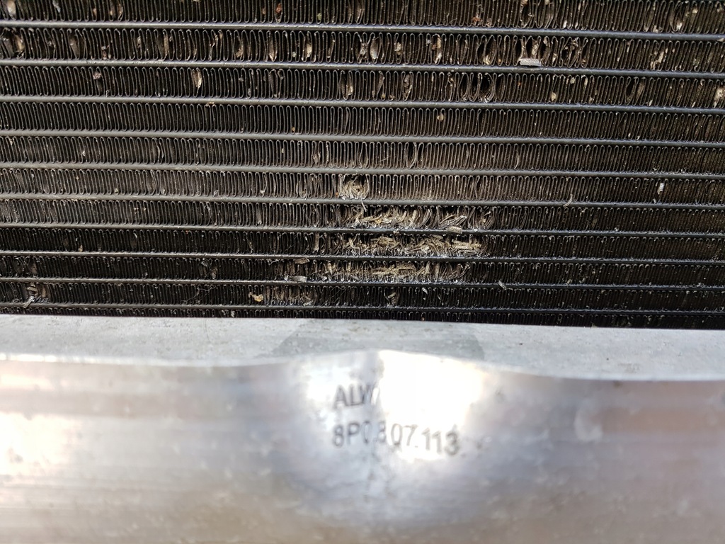 фото №8, Audi a3 8p lift 08r- 2.0 tdi pas передний радиатор