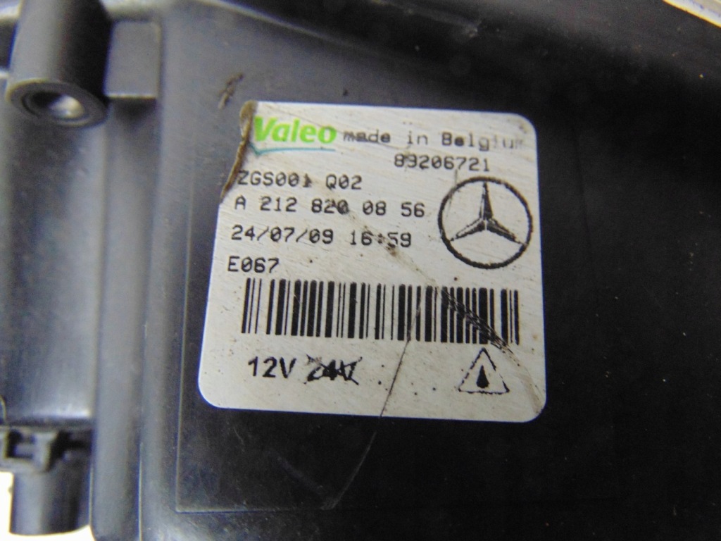 Противотуманная фара фара правая  led mercedes w212 a2128200856 Цена