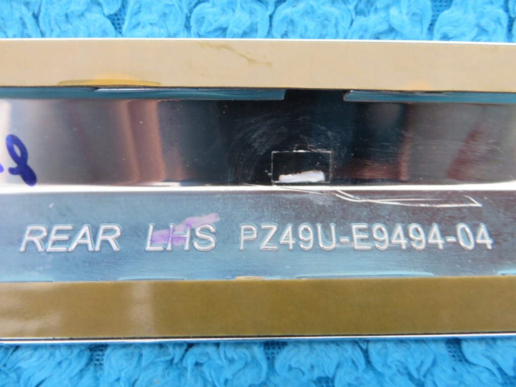 фото №7, Corolla e16 молдинг двері лівий задня хром