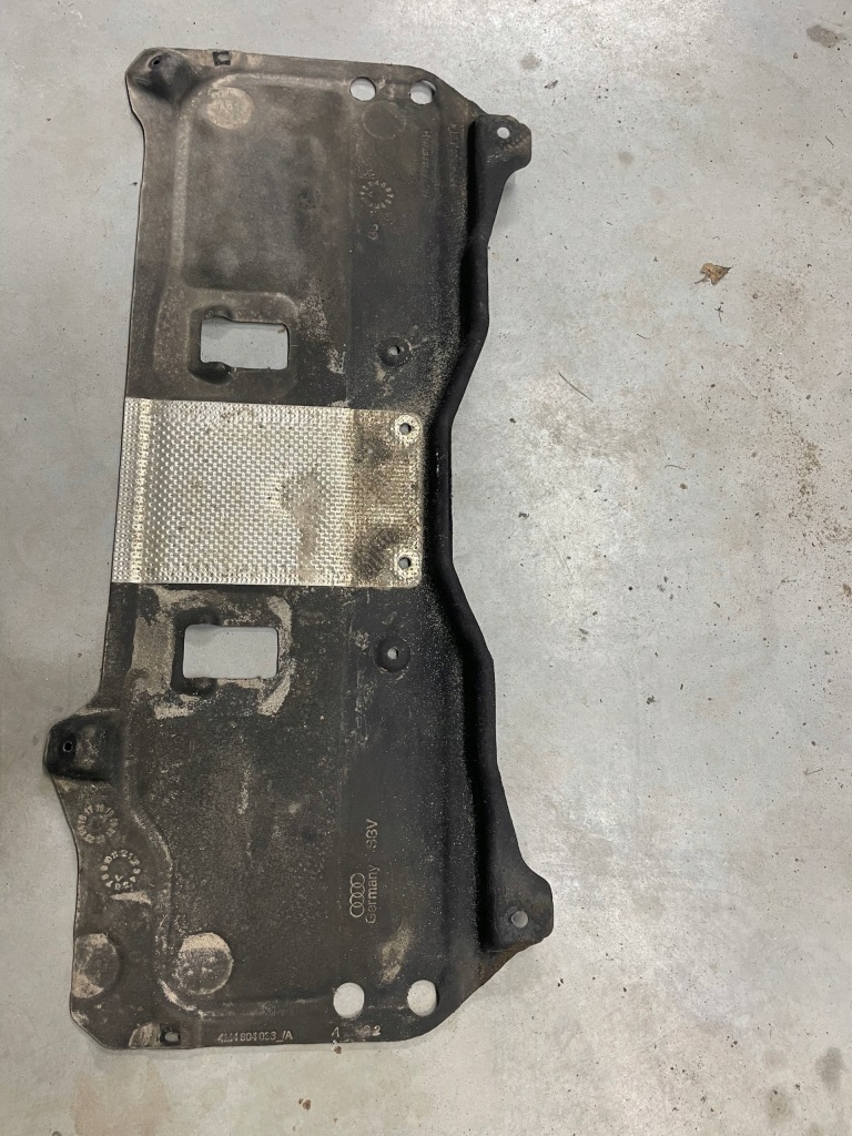 фото №1, Vw touareg 3 захист підвіска 4m4804033a