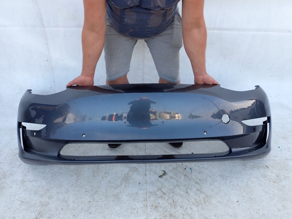 Купити Tesla model 3 17- бампер перед передній pdc