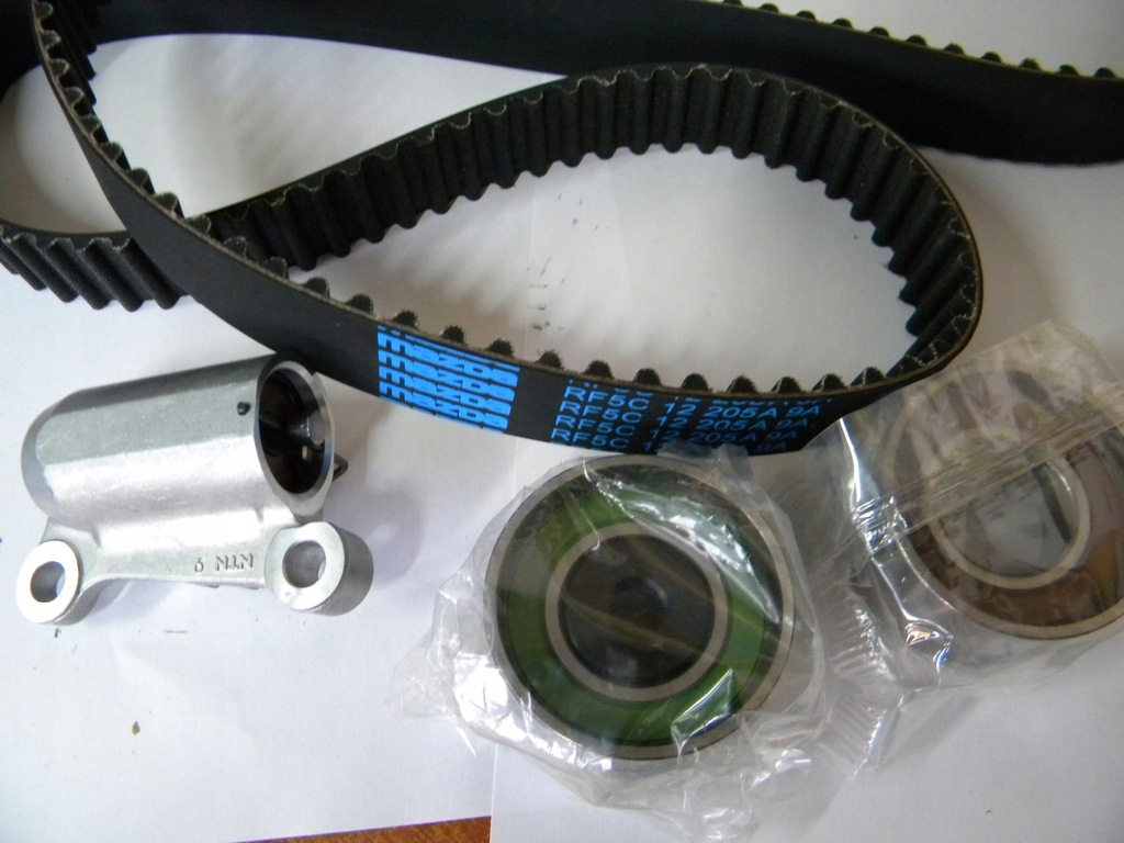 фото №1, Набор ремень распределительного вала rf5c12205a oryg. mazda 6 gg gy mpv 2,0 rft