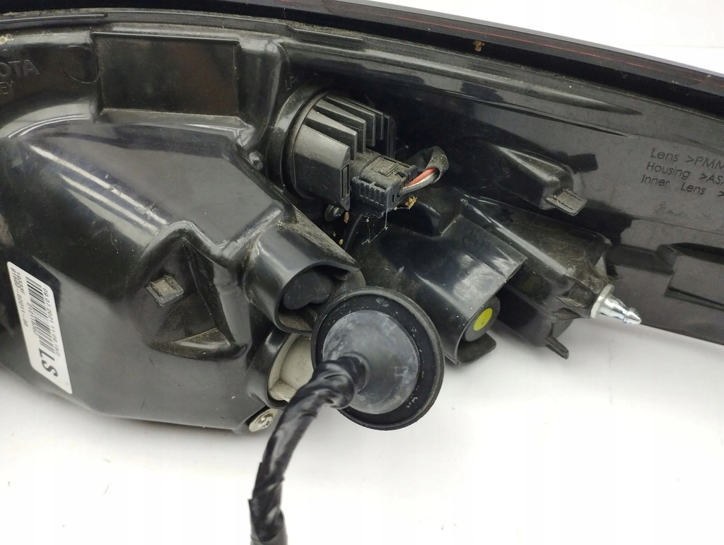 фото №11, Toyota corolla e210 e21 2021 левая сторона лампа задняя