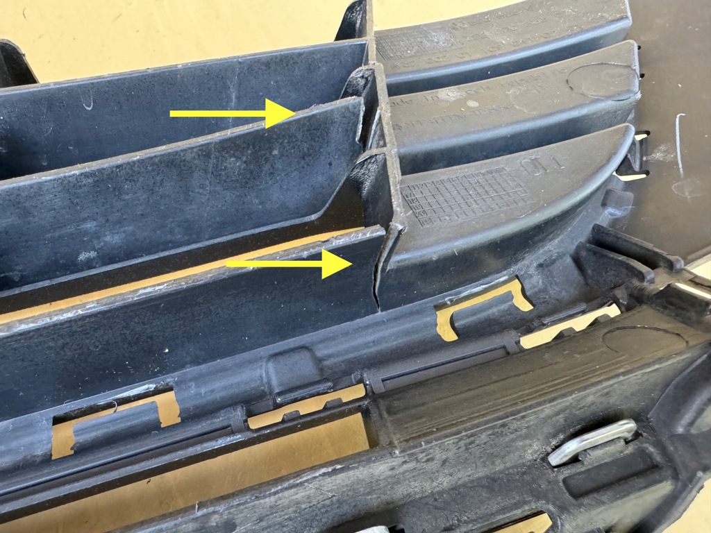 фото №12, Vw golf vii 7 5g0 12-16r средняя решётка бампера перед передняя 5g0853677