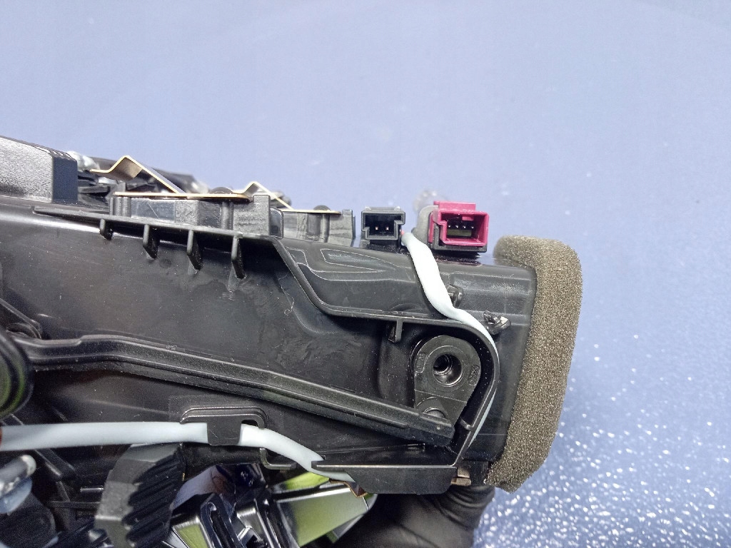 Bmw 3 g20 g21 18- решітка обдув повітря ліва 6848617 Недорого