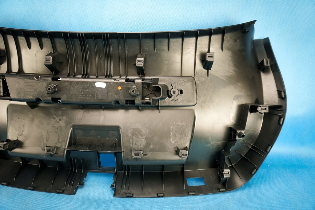 фото №8, Обивка крышки багажника audi a7 s7 rs7 4g8 4g8867979a