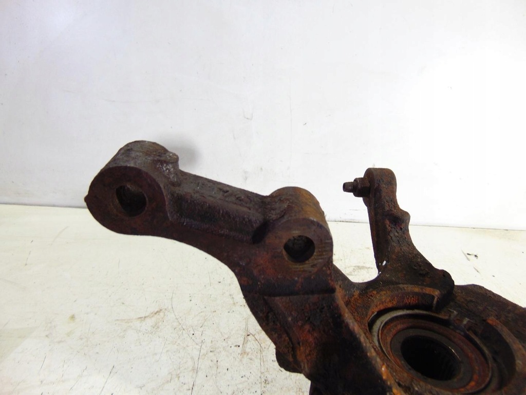 фото №6, Поворотний кулак правий перед partner berlingo 1.9 d