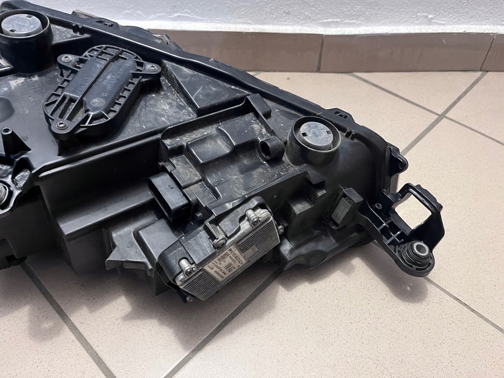 фото №12, Skoda skala scala full led 657 лампа передня перед права