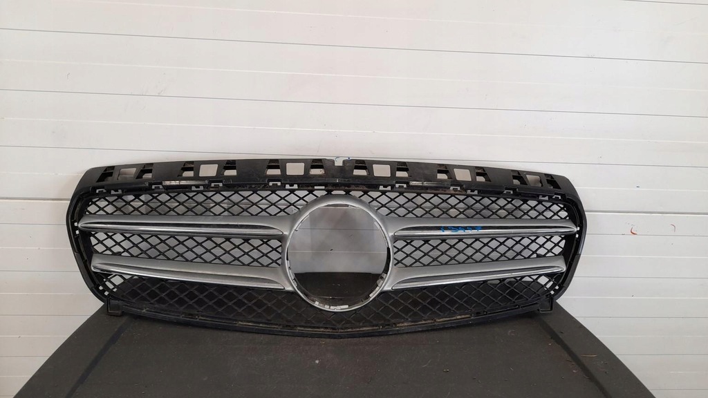 фото №1, Решётка радиатора решётка радиатора mercedes a-klasa w176