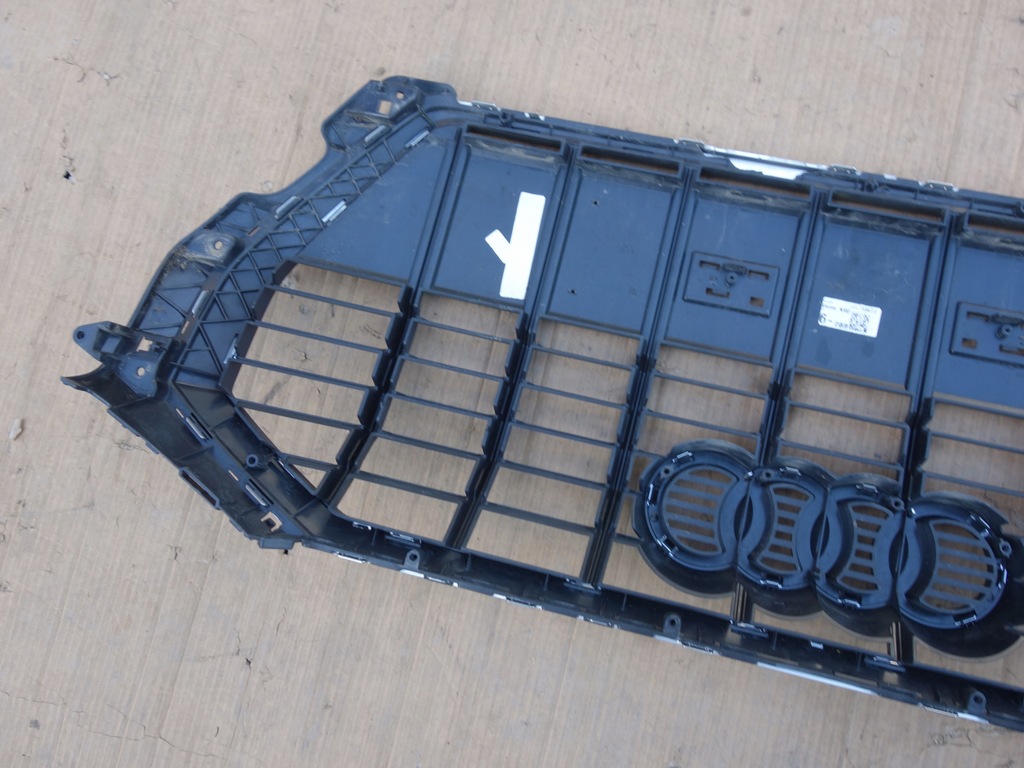 фото №7, Audi оригінальний номер 83a853651a решітка радіатора