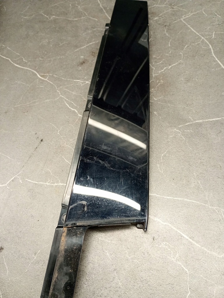 фото №1, A2477225100 mercedes b w247 молдинг декоративная дверь левый перед