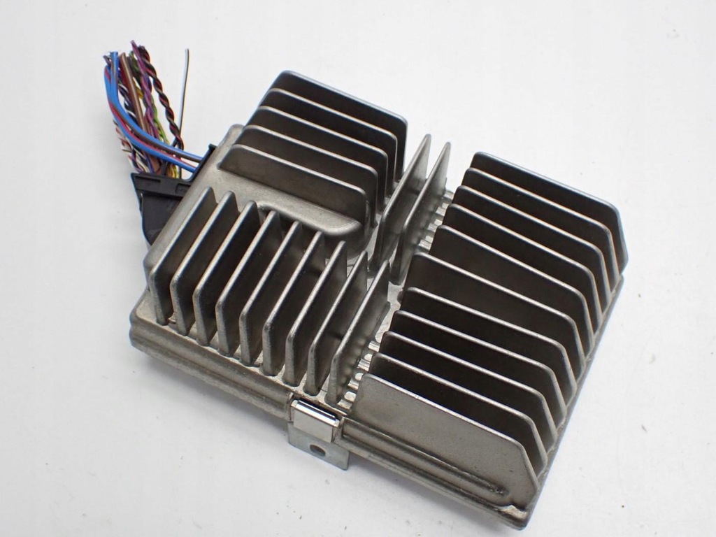 фото №1, Усилитель радио аудио оригинал 6845407 bmw 5 g30 g31 17r