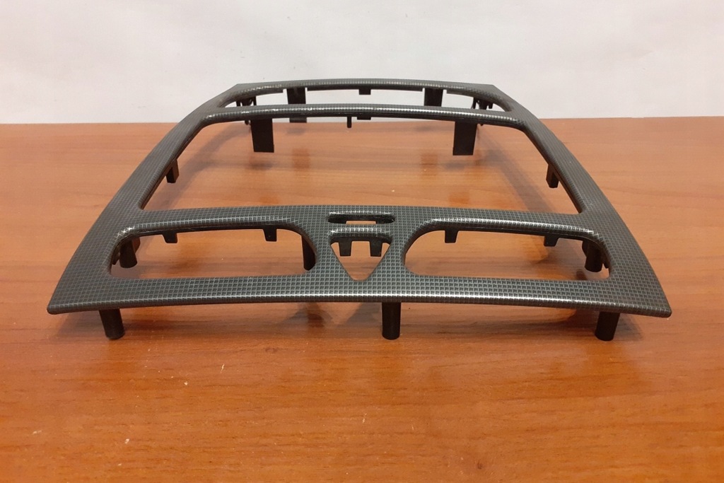 фото №9, Рамка середня панель приладів mercedes-benz c w203 4016 2.2l дизель 105kw 2002