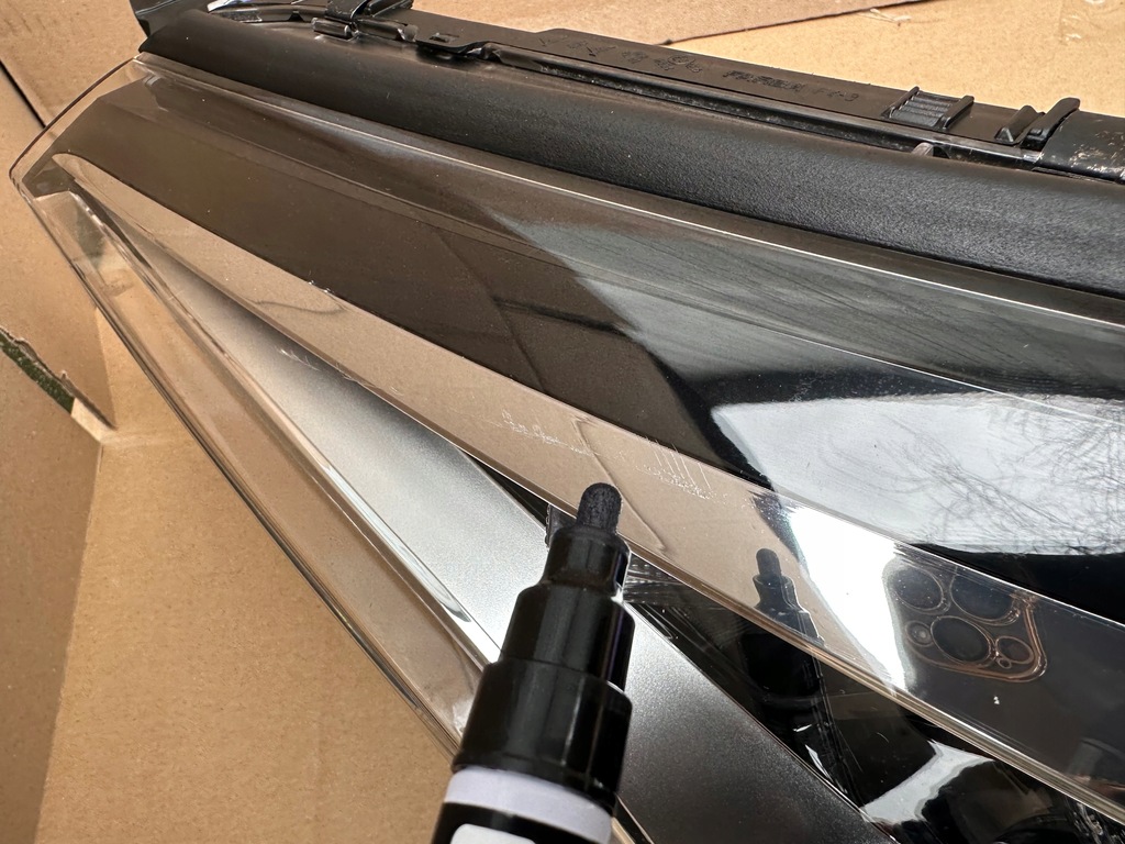 фото №10, Toyota chr ch-r лампа левый перед линза led оригинальный номер 81150-f4030