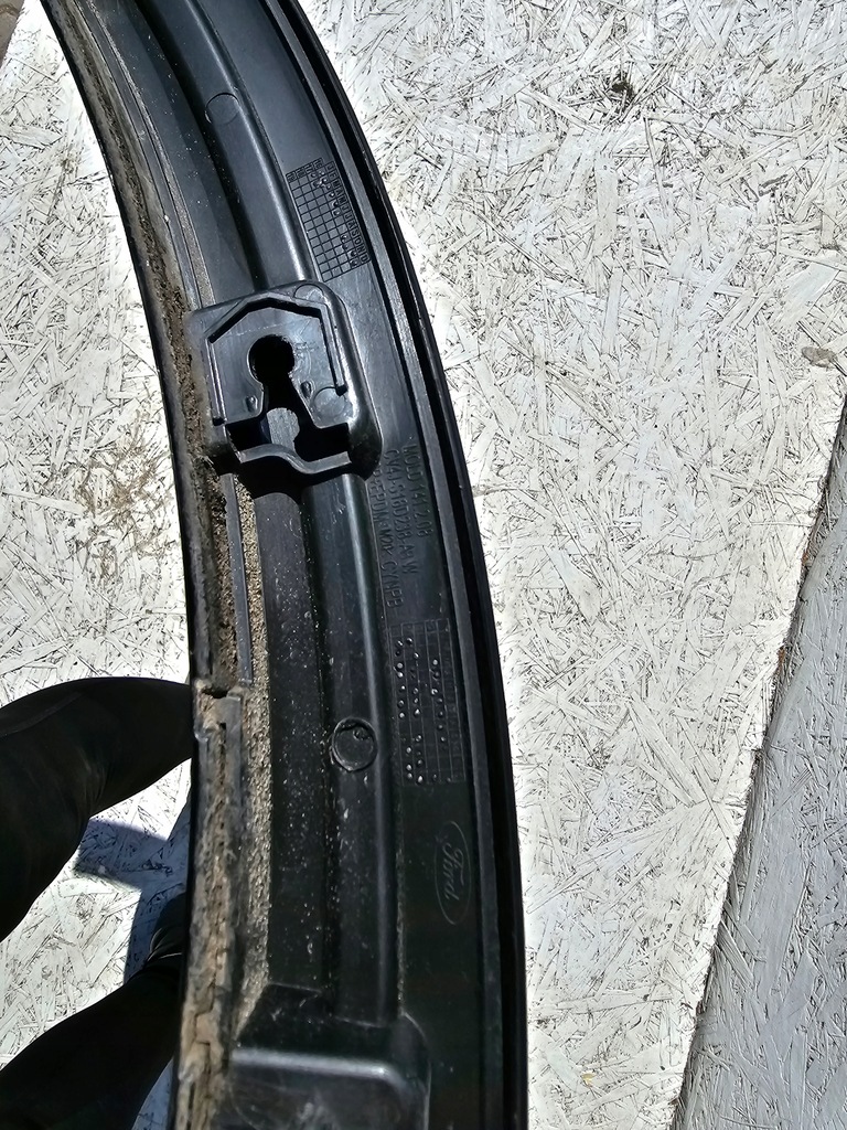 фото №5, Kuga mk2 молдинг крила st правий перед