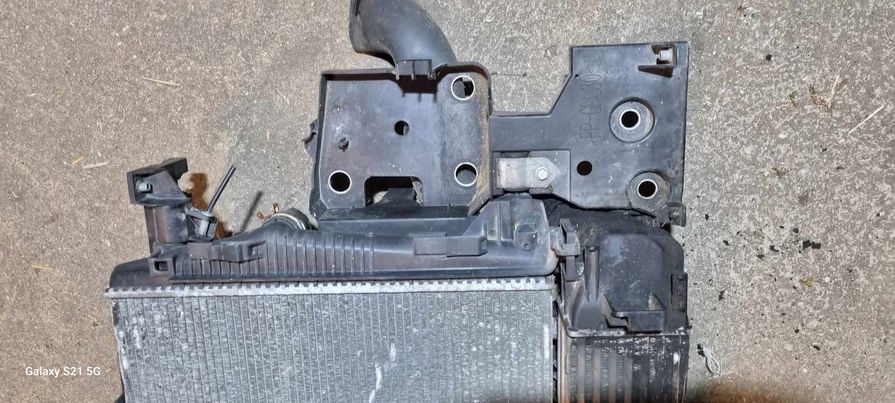 фото №12, Pas передній радіатор scenic iii