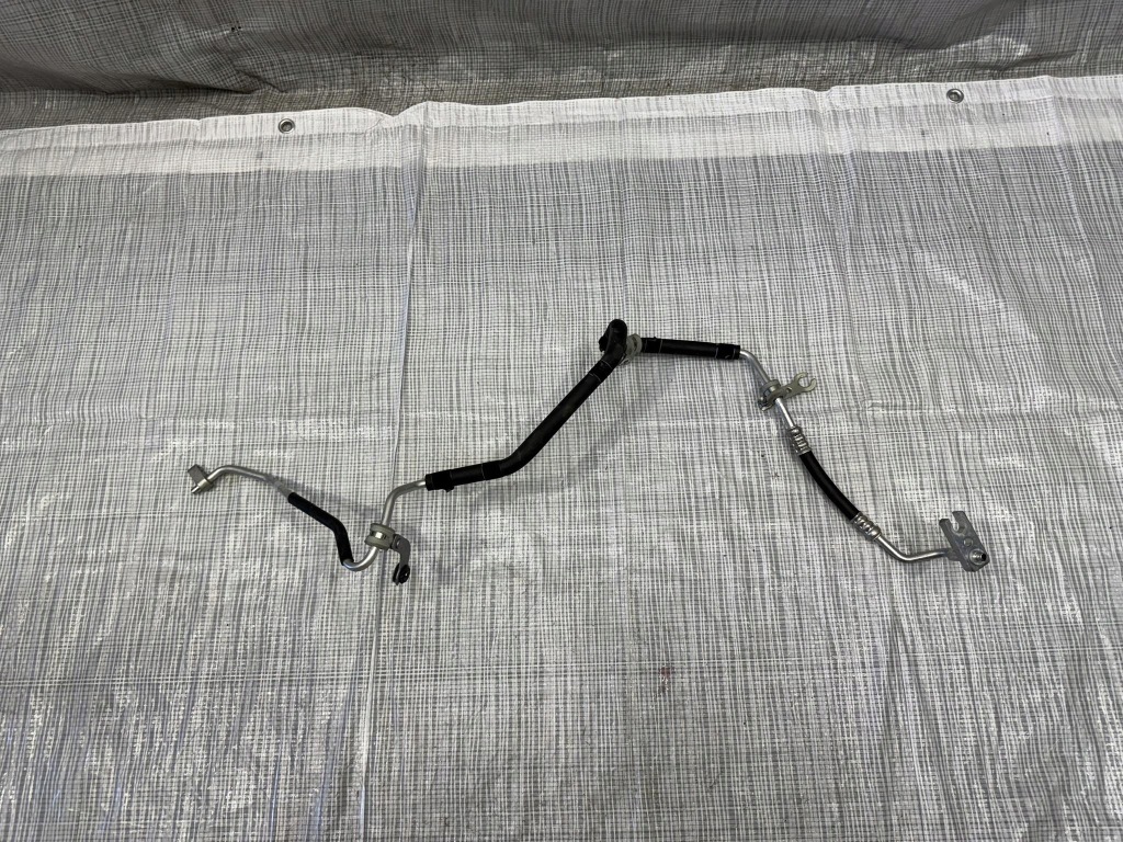 фото №1, Шланг кондиционера maserati ghibli m157 gt 6701549830