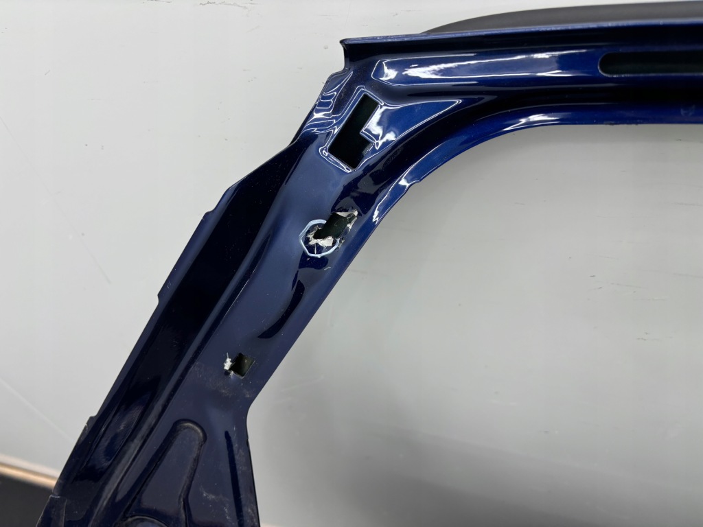 Audi e-tron etron 4k двері праве задній задні Київ