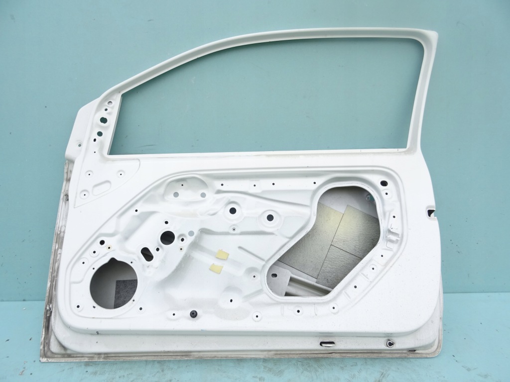 фото №2, Дверь передние правое vw up 3дверь