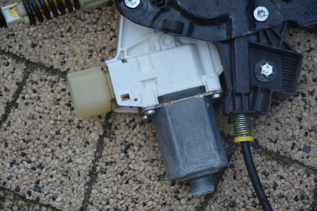 фото №10, Подъемник стекло моторчик левый задняя перед bmw 7 f01