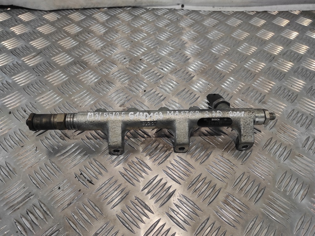 фото №1, Молдинг упорскування renault master ii 2 2.2 d bosch 0445214025 8200023961