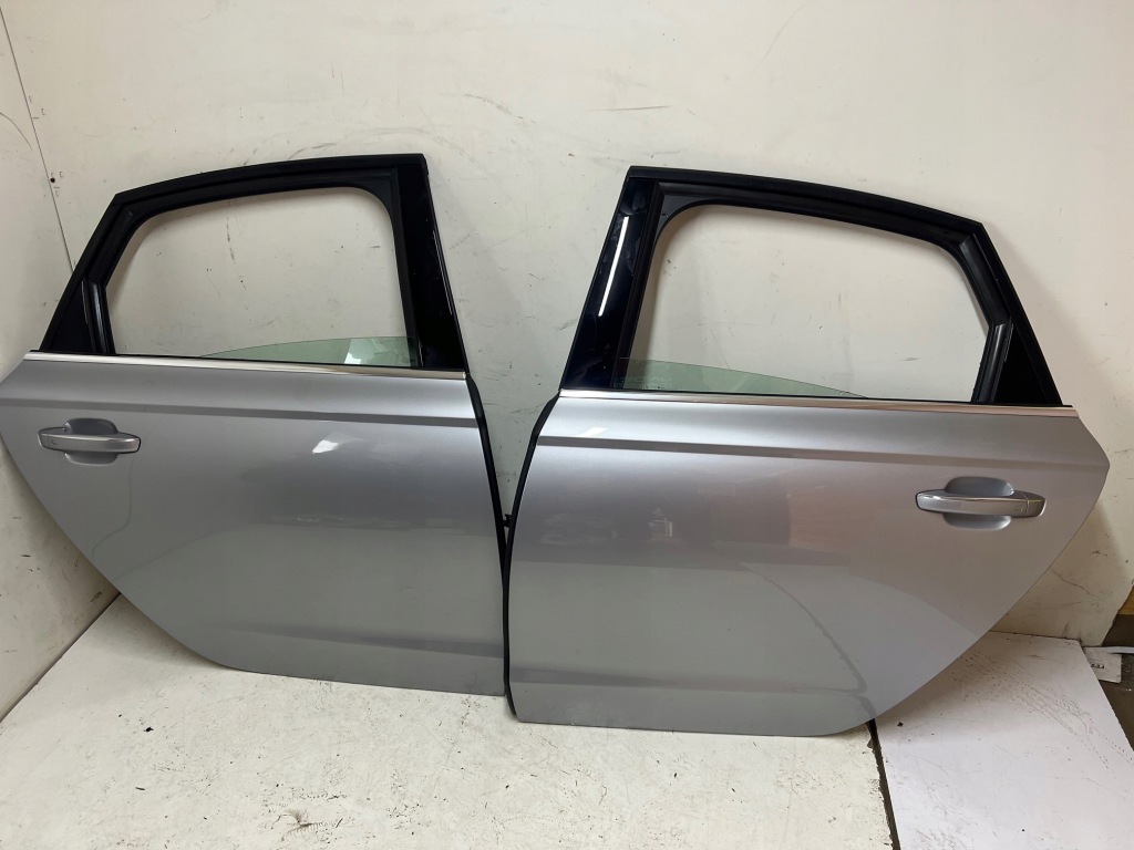 фото №1, Audi a6 c7 sedan двері праве ліва задні lx7p